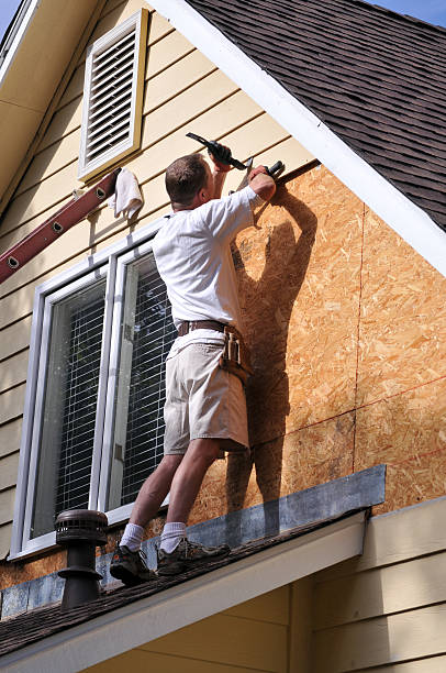 Best Construction Debris Removal  in Oakland, MO